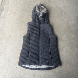 Eddie Bauer fur Down Puffer Vest Women’s Medium Y2k luxury Babygirl grunge